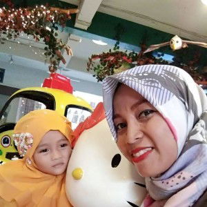 Adzkia Shafa profile icon