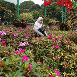 Inaz Elza Azzahra profile icon