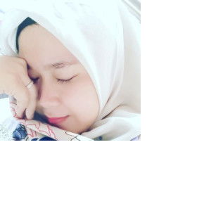 nhie αrifiπ profile icon