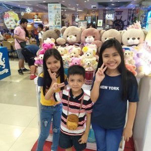 Ella Dealday Mendoza profile icon