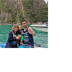 natasha amira binti  zekeria profile icon