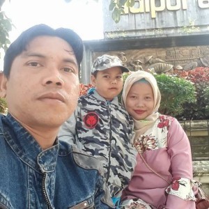 Puput Purwahyuni profile icon