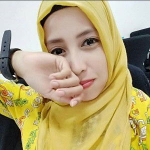 Elzha Desriosa profile icon