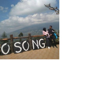 Aini Nur Cahyani profile icon