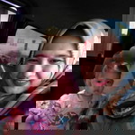 Momy Viona profile icon