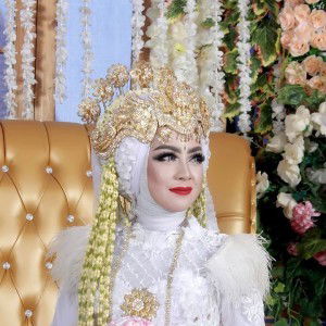 Pupuy Purwanti profile icon