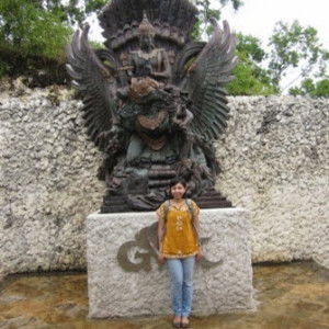 Maya Maretta profile icon