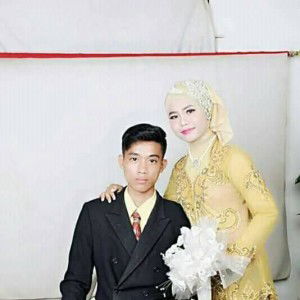 Fitriyanti profile icon