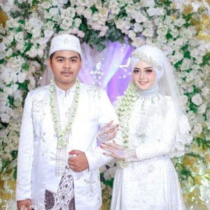 anita aditya ningsih profile icon