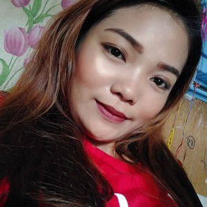 Gheda Flores profile icon