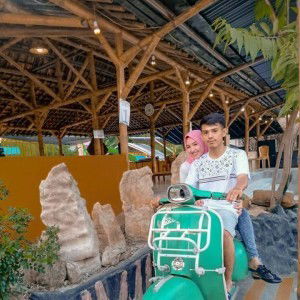 Adhesi Mardiana profile icon