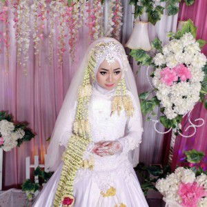 Maya Febriyanti profile icon