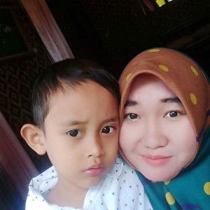 Ela Nurlaela profile icon