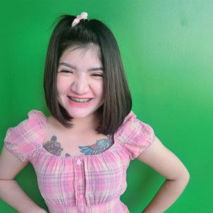 ชมพูนุช กลิ่นสาหร่าย profile icon