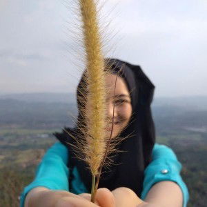 Suci Setiarani profile icon