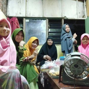 Robingatun S R profile icon