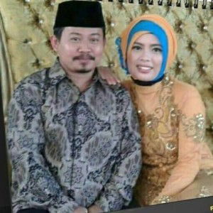 Putri Rezeki profile icon