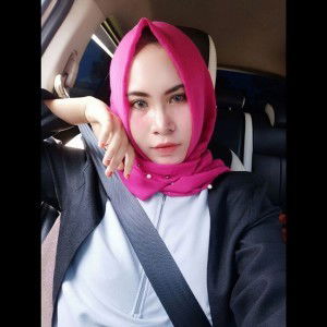 Tri Wahyuni Agustin profile icon