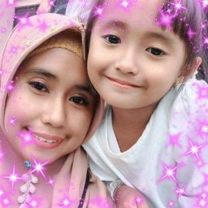 Adzkia Lizna Komarudin profile icon