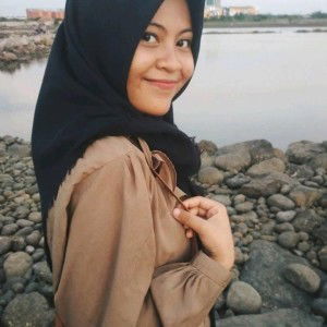 Latifah Aprilia Tahir profile icon