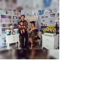 Agnes Yuwastikasari profile icon