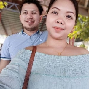 April Padolina dela Torre profile icon