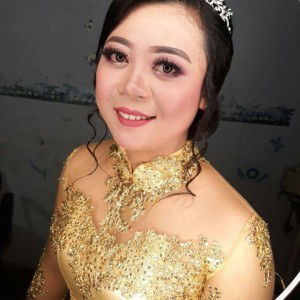 Rena Febryanti profile icon