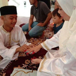 Rindi Fieonna profile icon