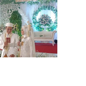 Ana Cyntia profile icon