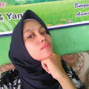 Indah Leoni profile icon