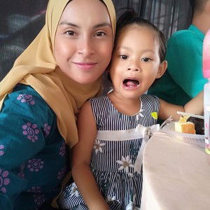 Ain Syazwani profile icon