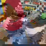 Ayu Lestari profile icon