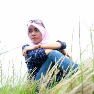 Sari Febri Anita profile icon