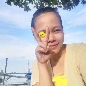 Rena Tumbocon profile icon