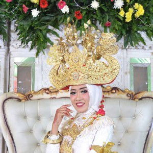 Ropita Dewi profile icon