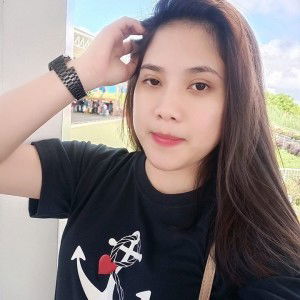 Lyka Del Mundo profile icon