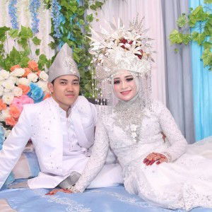 Annida Safitri profile icon