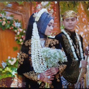 Liana Pujhi profile icon