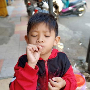 vera susanti profile icon