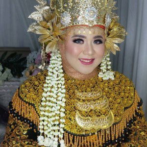 Khairunnisa Hefni profile icon