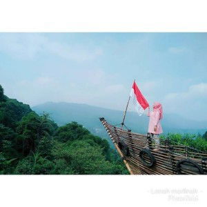 Lenah Marlinah profile icon