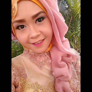 Anna Yuliana profile icon