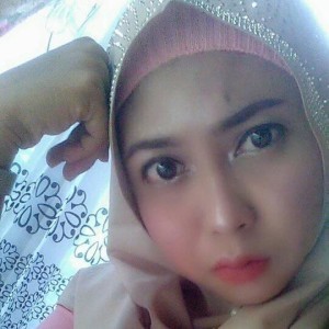 Iis Sundari profile icon