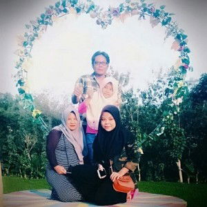 S T Qa'imah profile icon