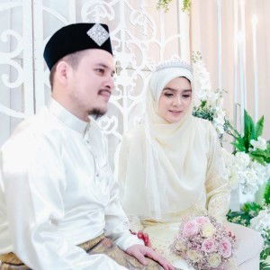 Azzra Shaheen profile icon