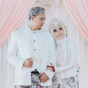 Fitri Nurhayati profile icon