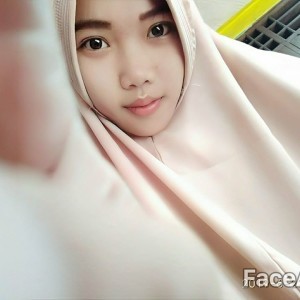 Lily Solihah profile icon