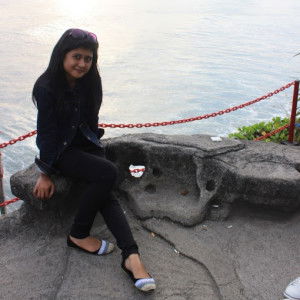 Ayu Dwisari profile icon