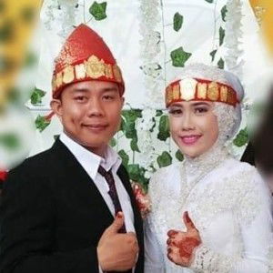 Wanti Asmara profile icon