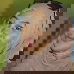 SRI WAHYUNITA profile icon